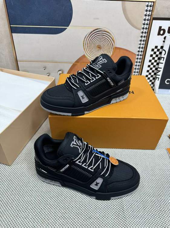 Picture of Louis Vuitton Shoes _SKULV35-4039-46jc2h040916211